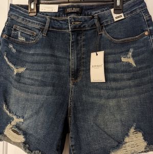 Judy Blue High-Waisted denim shorts